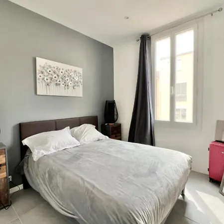 38m With Sea View Appartement *