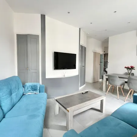 38m With Sea View Cannes